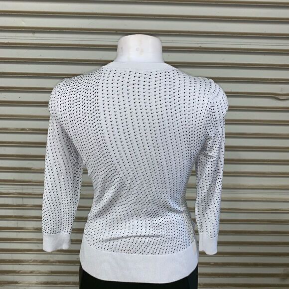 Halogen button up cardigan gray with black dots - Picture 6 of 7